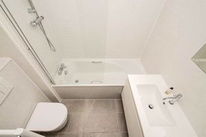 Photo 17- click for photo gallery